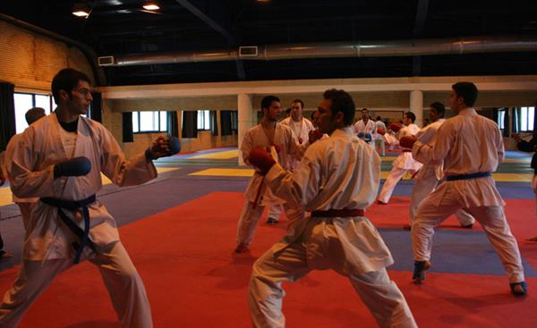 تمرینات فشرده کاراته کاها در آکادمی ملی المپیک و پارالمپیک