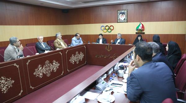 دوازدهمین نشست شورای سیاست گذاری تاریخ شفاهی ورزش ایران برگزار شد