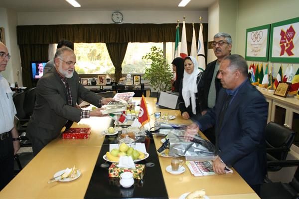 بازدید وزیر ورزش تونس