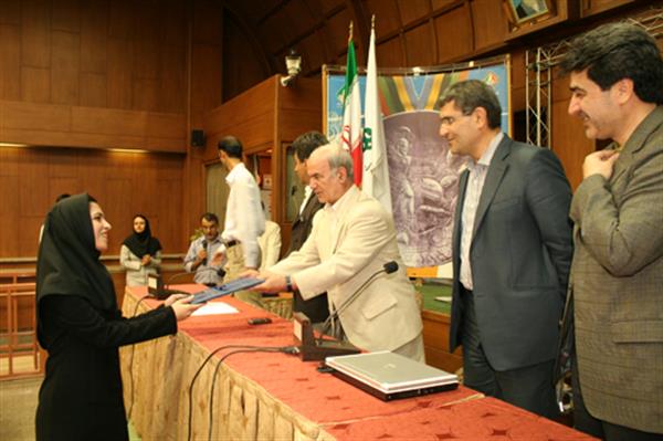  مراسم اختتامیه دوره دانشپذیر  1