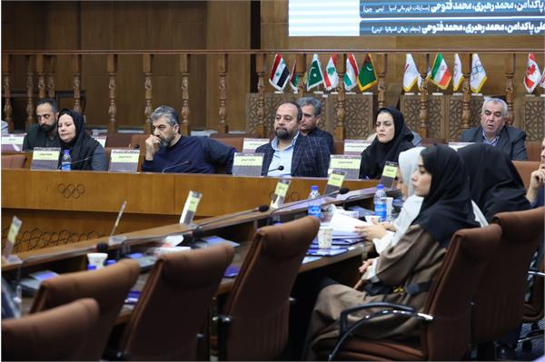 مجمع سالیانه فدراسیون شمشیربازی (20 آبان 1403) 5