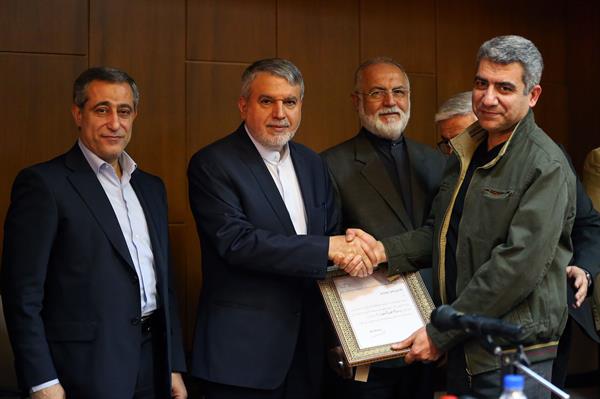 نشست صمیمانه8