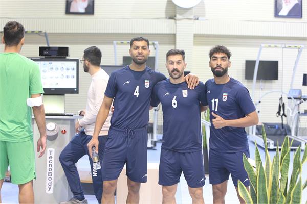 تیم ملی فوتبال ساحلی در آزمون های آمادگی جسمانی (8 دی 1404) 40