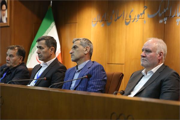 پنجمین سمینار بین المللی پیشگیری از آسیب ها و بیماری های ورزشی (17 بهمن 1403) 67