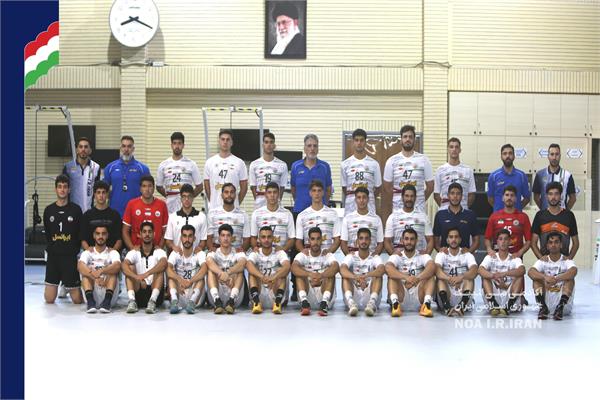 تیم ملی هندبال جوانان در آزمون های آمادگی جسمانی (28 تیر 1404)