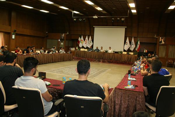 بدنسازی بی8