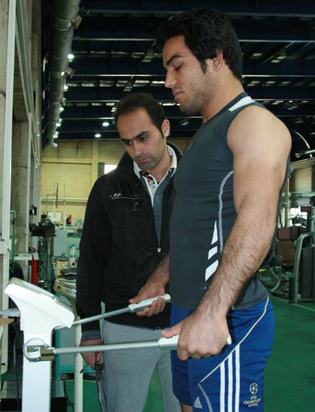 مربی تیم ملی  کشتی فرنگی: کشتی فرنگی ایران در همه اوزان استحقاق کسب مدال المپیک را دارد