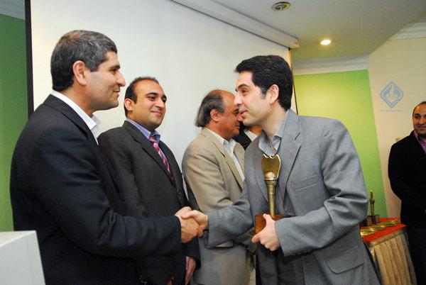 تجلیل از برگزیدگان اولین دوره مسابقه ورزش و موسیقی 18/2/87  17