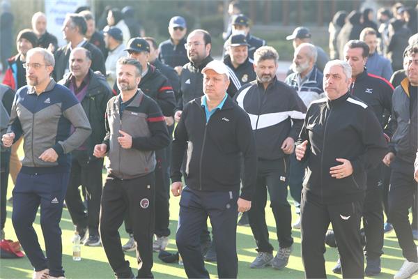 همایش پیاده روی پرسنل وزارت ورزش و کمیته ملی المپیک به مناسبت گرامیداشت دهه فجر (16 بهمن 1403) 18