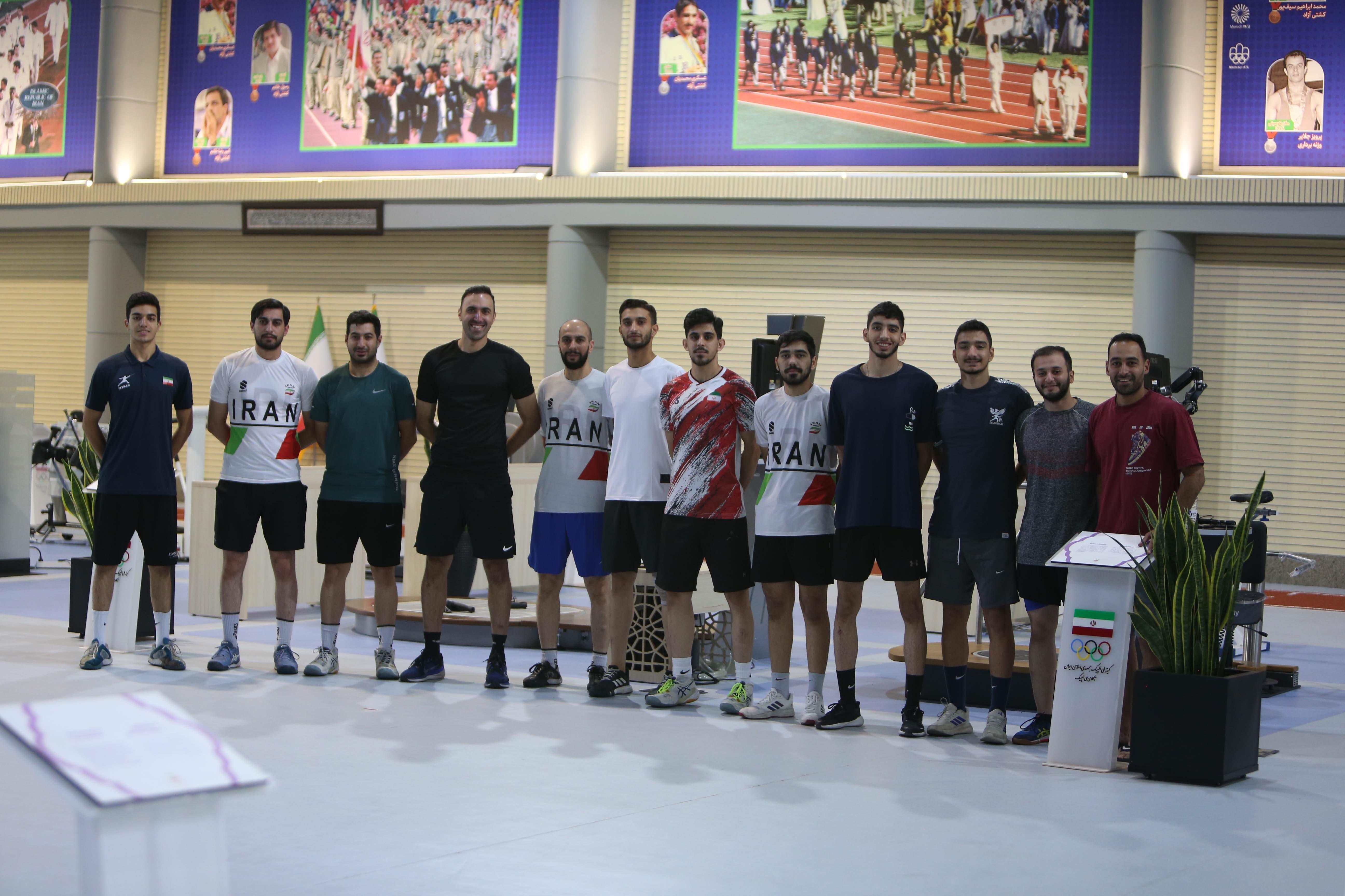 تیم های ملی شمشیربازی اسلحه سابر و اپه در آزمون های آمادگی جسمانی (26 شهریور 1404) 16