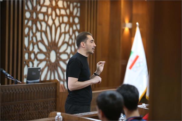 تغذیه موی تای 16 شهریور 17