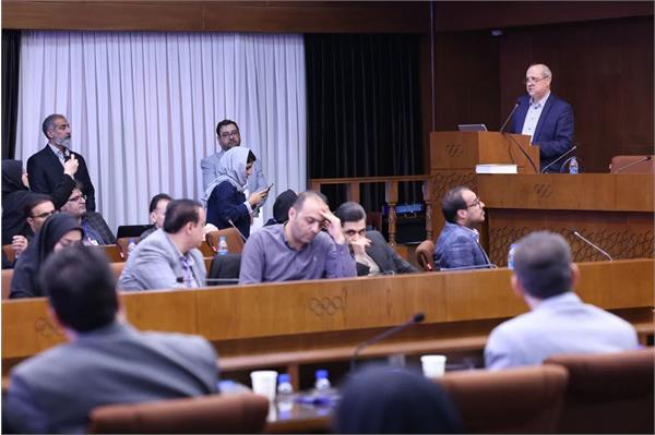 نخستین همایش ملی صلح و ورزش (دوشنبه 16 مهرماه 1403) 13