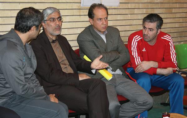 بازدید رئیس کمیته از اردو تکواندو