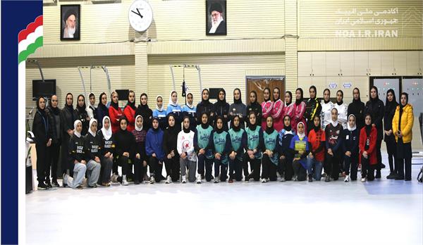 تیم ملی هاکی بانوان در آزمون های آمادگی جسمانی (18 اسفند 1403)