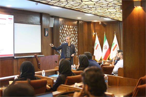 بیست و نهمین دوره مربیگری بدنساز آکادمی ملی المپیک ویژه مربیان بدنساز فدراسیون های ورزشی (5 لغایت 11 مهرماه 1404)  26