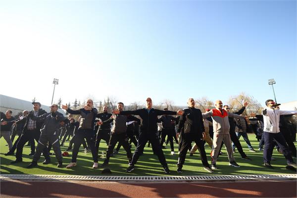 همایش پیاده روی پرسنل وزارت ورزش و کمیته ملی المپیک به مناسبت گرامیداشت دهه فجر (16 بهمن 1403) 2