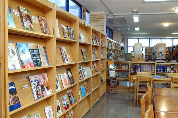 Library  info. Center  4