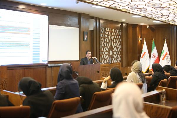 دوره آموزشی پزشکی در خدمت ورزش حرفه ای بانوان ویژه مربیان اعزامی به مسابقات آسیایی جوانان و همبستگی کشورهای اسلامی  9 شهریور 1