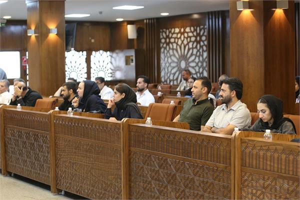 چهارمین نشست هم اندیشی مربیان اعزامی به بازی های آسیایی با محوریت "ملاحظات مهم تغذیه ای برای ورزشکاران ملی" (1 تیر 1405) 6