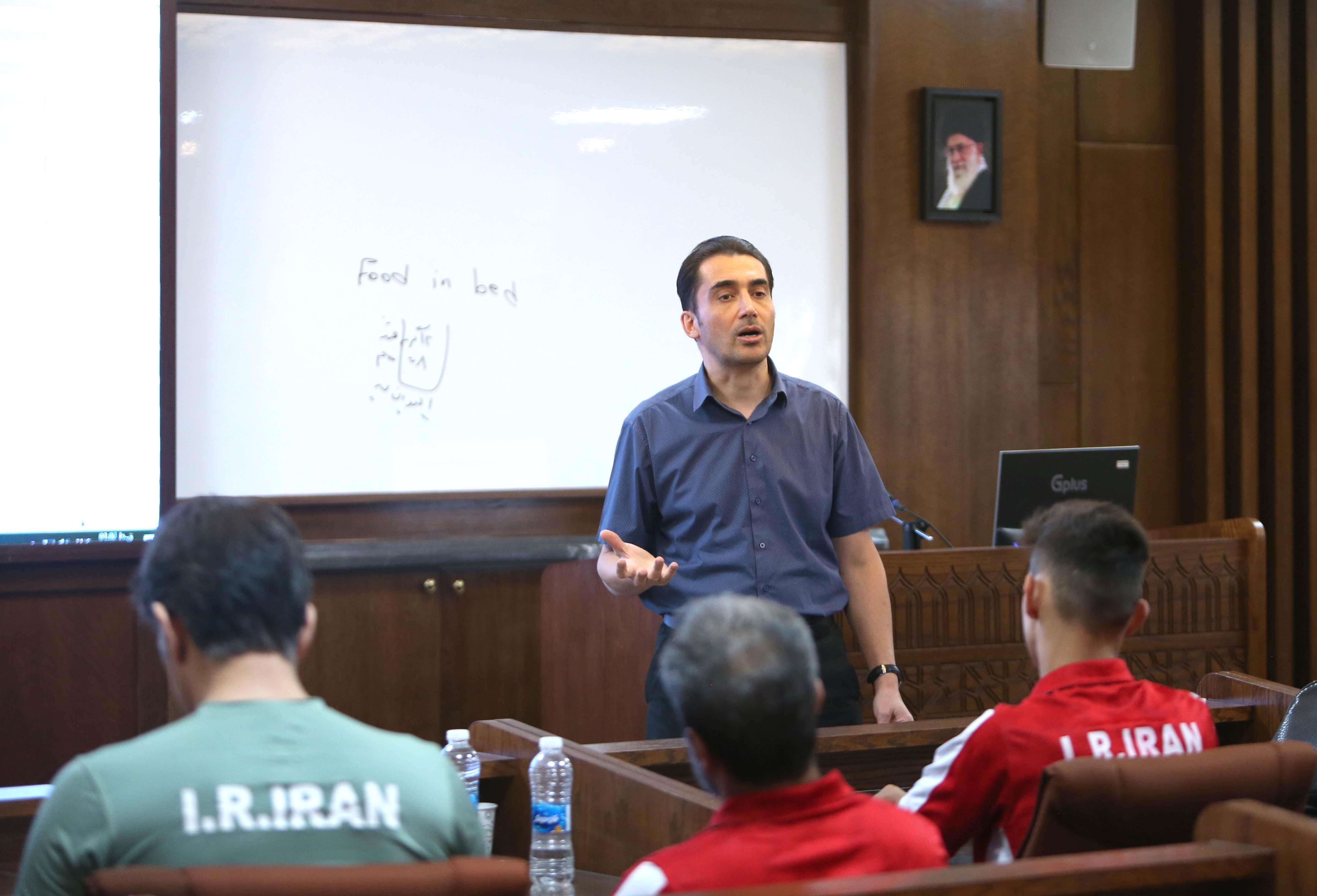 اعضای تیم ملی بوکس نوجوانان در کلاس تغذیه ورزشی آکادمی ملی المپیک (31 شهریور 1404) 5