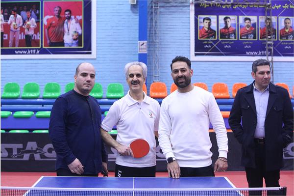 مسابقات ورزشی گرامیداشت دهه فجر ویژه پرسنل 1