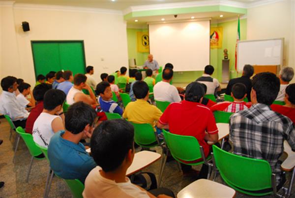 سی و دومین دوره امیدهای المپیک وزنه برداری 