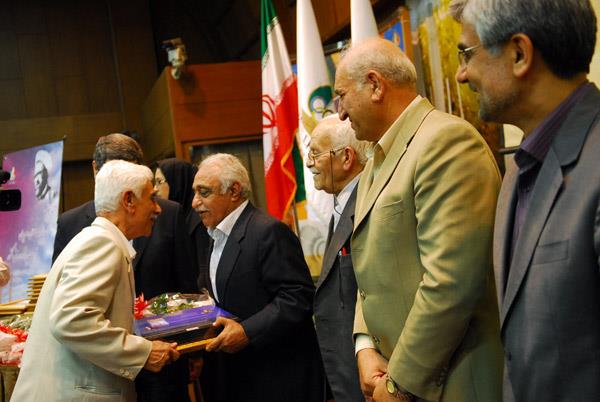 دومین همایش گرامیداشت معلمان و مربیان ورزش کشور، 21/2/87 31