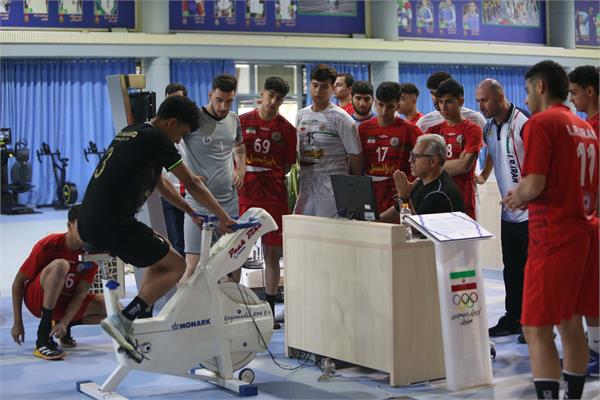 تیم ملی هندبال نوجوانان در آزمون های آمادگی جسمانی و معاینات پزشکی (17 اردیبهشت 1404) 13
