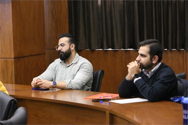 کارگاه روان‌شناسی حفظ اعتماد به نفس در ورزش (2 بهمن 1403) 3