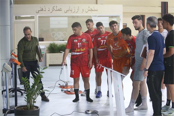 تیم ملی هندبال نوجوانان در آزمون های آمادگی جسمانی و معاینات پزشکی (17 اردیبهشت 1404) 16