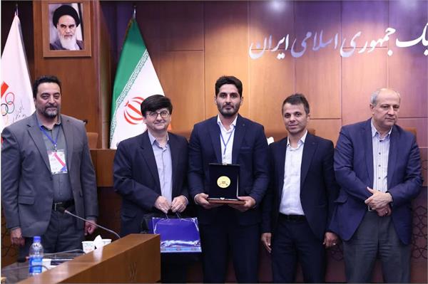 نخستین همایش ملی صلح و ورزش (دوشنبه 16 مهرماه 1403) 15