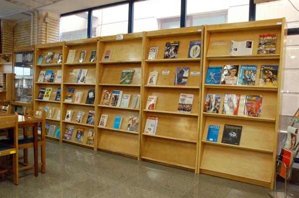 Library  info. Center  6