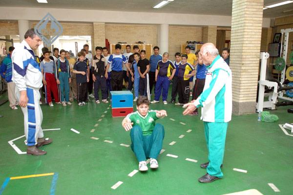  استعداد یابی فدراسیون وزنه برداری با همکاری آکادمی ملی المپیک اردیبهشت 1387 4