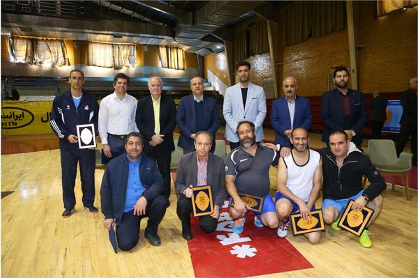 مسابقات ورزشی گرامیداشت دهه فجر ویژه پرسنل 3