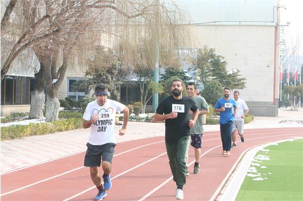 مسابقات ورزشی گرامیداشت دهه فجر ویژه پرسنل 5