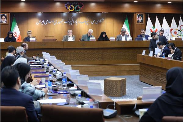 مجمع سالیانه فدراسیون شمشیربازی (20 آبان 1403) 11