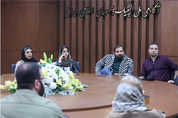 ششمین جلسه مشاوره گروهی (روان‌شناسی) ورزشکاران تیم های ملی (9 دی 1403) 4