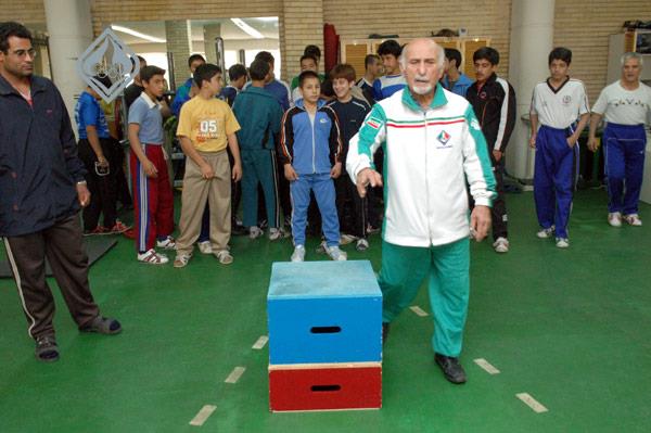  استعداد یابی فدراسیون وزنه برداری با همکاری آکادمی ملی المپیک اردیبهشت 1387 2