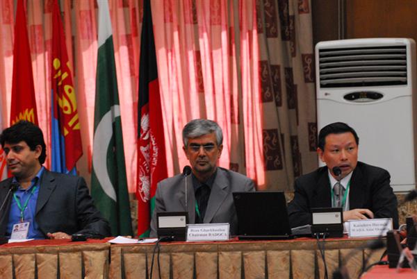 نشست هیئت رئیسه رادوکا  17