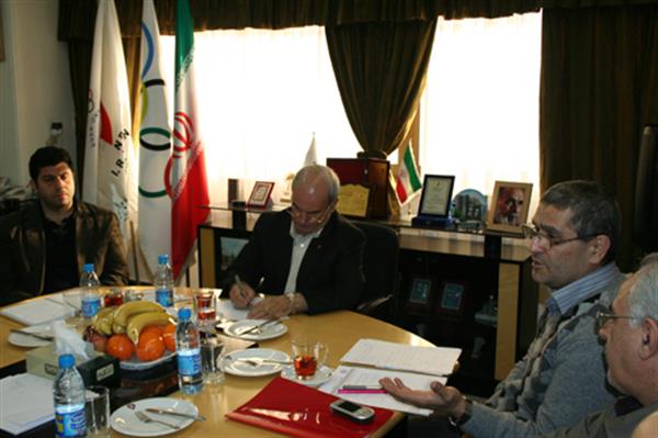 دیدار افشارزاده با مدیران آکادمی 