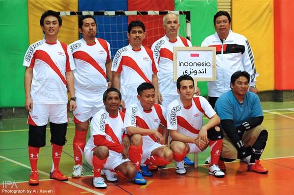 فوتبال دیپلماتها