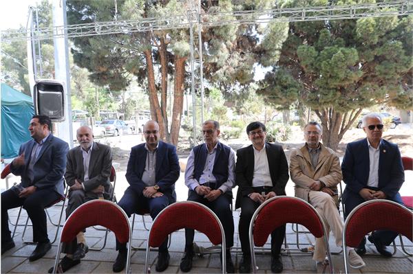 مراسم تجلیل از شهدای ورزشکار در بهشت زهرا (س) (1 اردیبهشت 1404) 25