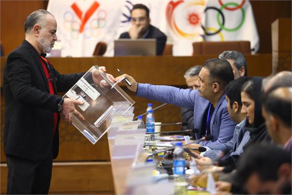 مجمع انتخاباتی فدراسیون بولینگ و بیلیارد (30 آبان 1403)  16