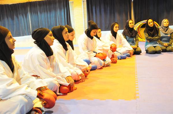 بازدید معاون وزیر ورزش از تیمهای ملی کاراته 