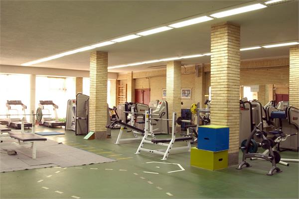 Power traning center 10