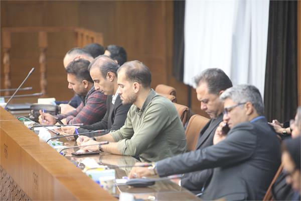 اولین سمپوزیوم بین المللی هوش مصنوعی و حکمرانی داده در صنعت ورزش (2 آبان 1403) 3