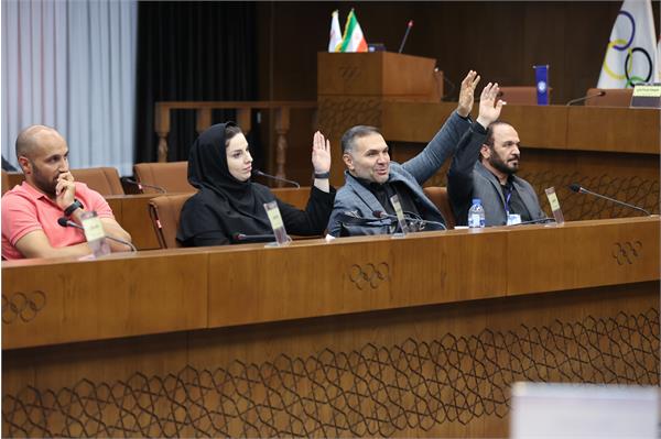 مجمع انتخاباتی فدراسیون اسکی و ورزش های زمستانی 30 تیر 17