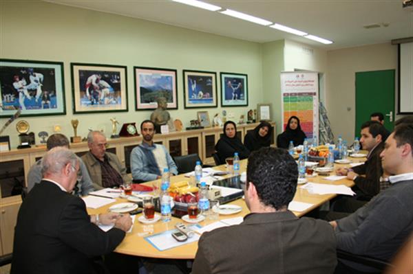 دیدار افشارزاده با مدیران آکادمی 