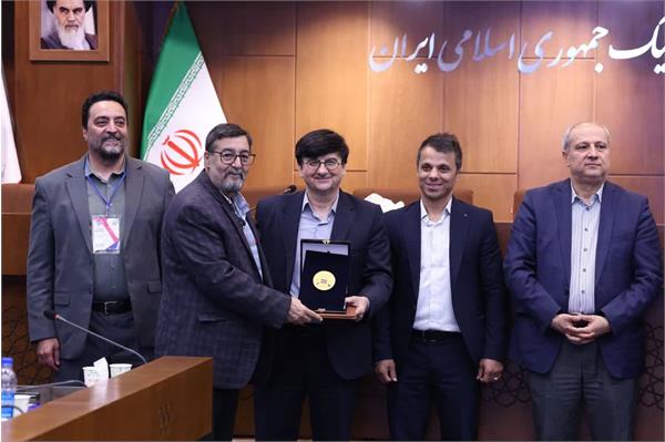 نخستین همایش ملی صلح و ورزش (دوشنبه 16 مهرماه 1403) 18