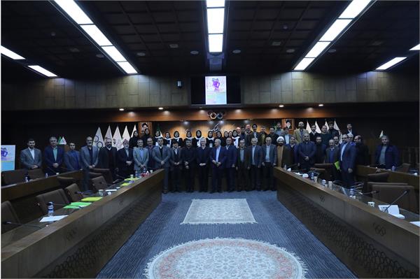 اولین همایش ملی بسیج و توسعه ورزش با رویکرد ورزش قوی-ایران قوی (1 اسفند 1403) 14